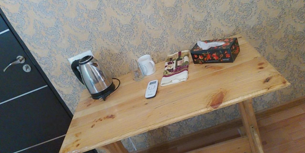 Liviti Hotel Areni Екстериор снимка