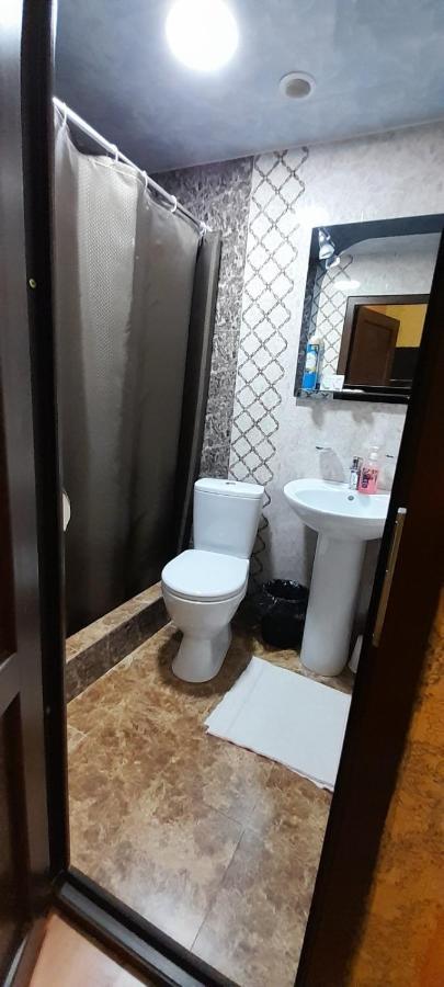 Liviti Hotel Areni Екстериор снимка