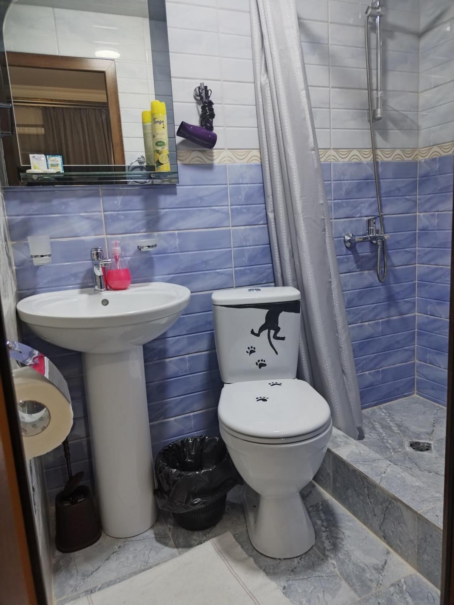 Liviti Hotel Areni Екстериор снимка
