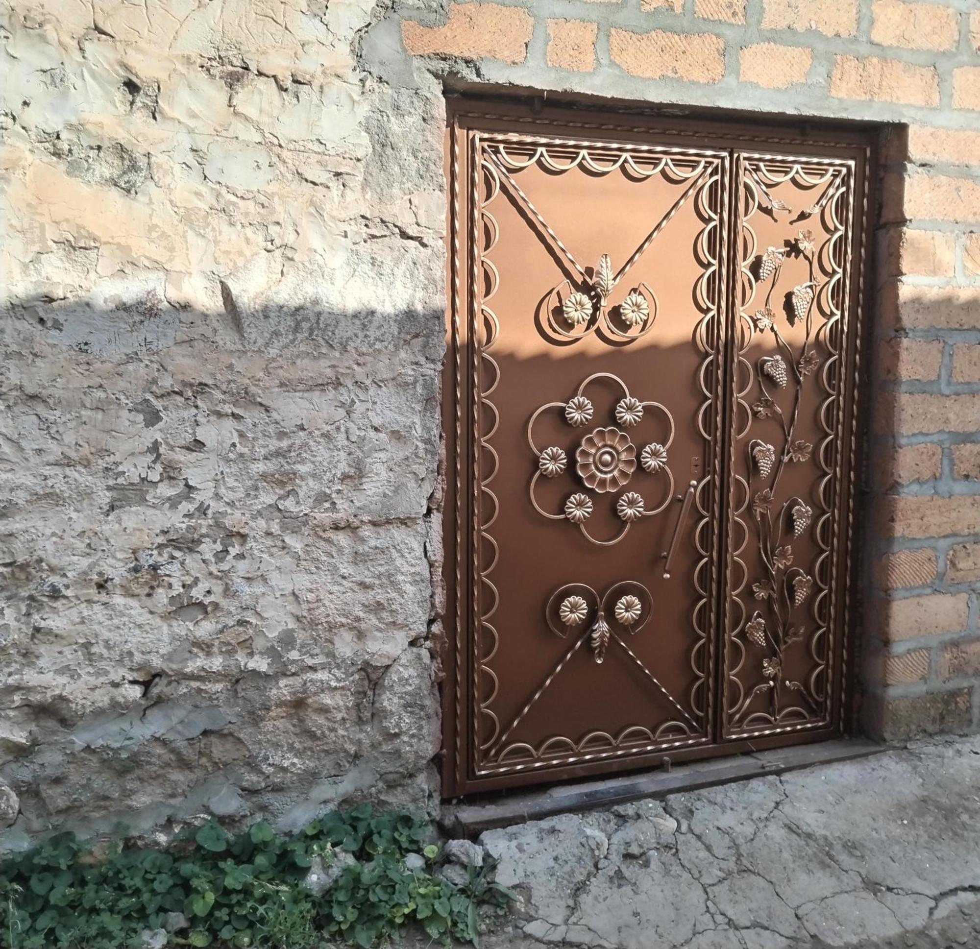 Liviti Hotel Areni Екстериор снимка